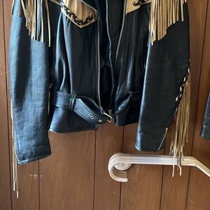 Ladies leather jackets size small